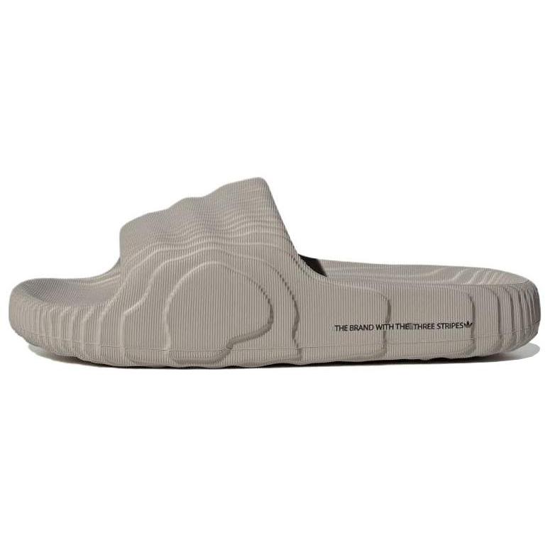 Adidas Adilette 22 Badeschuhe 'Hellbraun' HQ4670 43