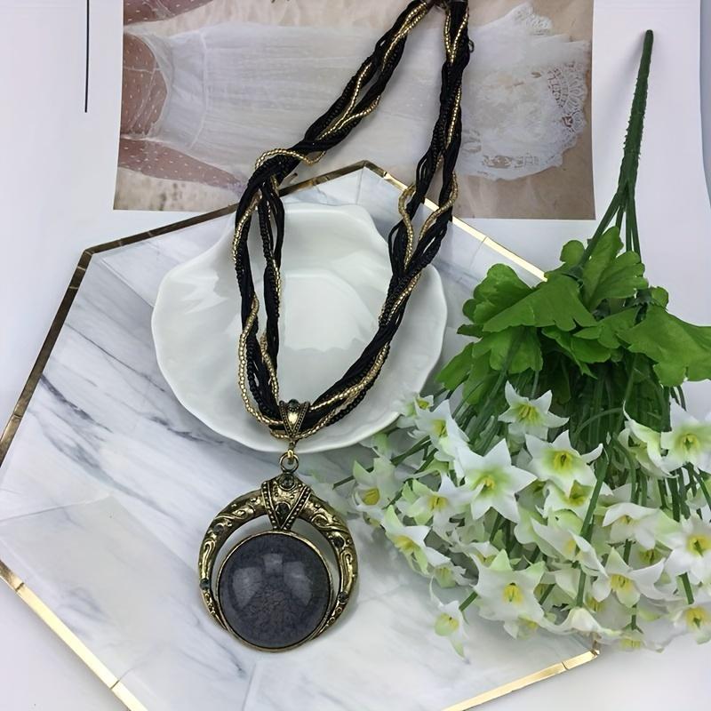 Handgemachte Halskette aus gewebten Reisperlen, böhmische Vintage-Halskette mit rundem Edelstein-Anhänger, lässiges Unisex-Hals-Accessoire schwarz