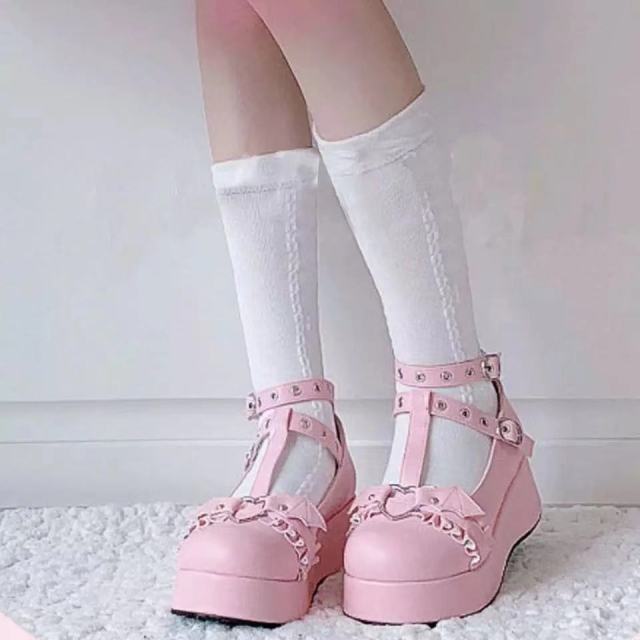 Mädchen Plateau Keilabsätze Engel Fledermaus Mary Janes Pumps Doppel Schnalle Damen Pumps Neu INS Cosplay Lolita Lederschuhe 43 rosa