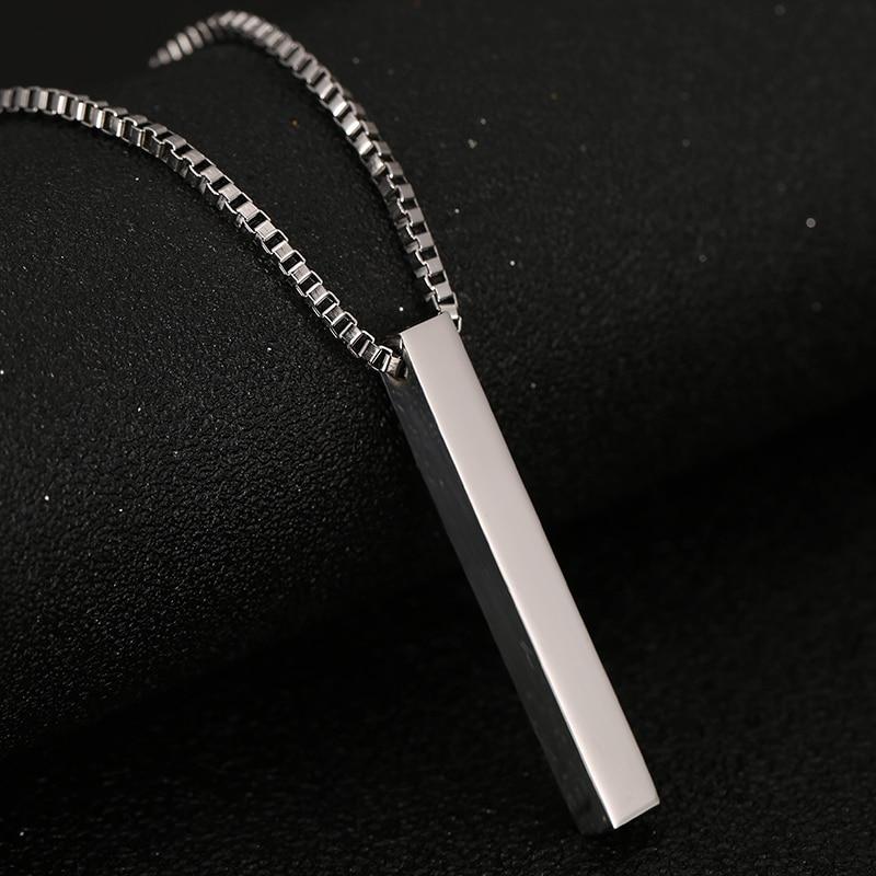 Personalisierte Halskette mit vierseitiger Gravur und quadratischem Balken, individueller Name, Edelstahl-Anhänger, Halskette für Frauen/Männer, Geschenk, Schmuck Commonly