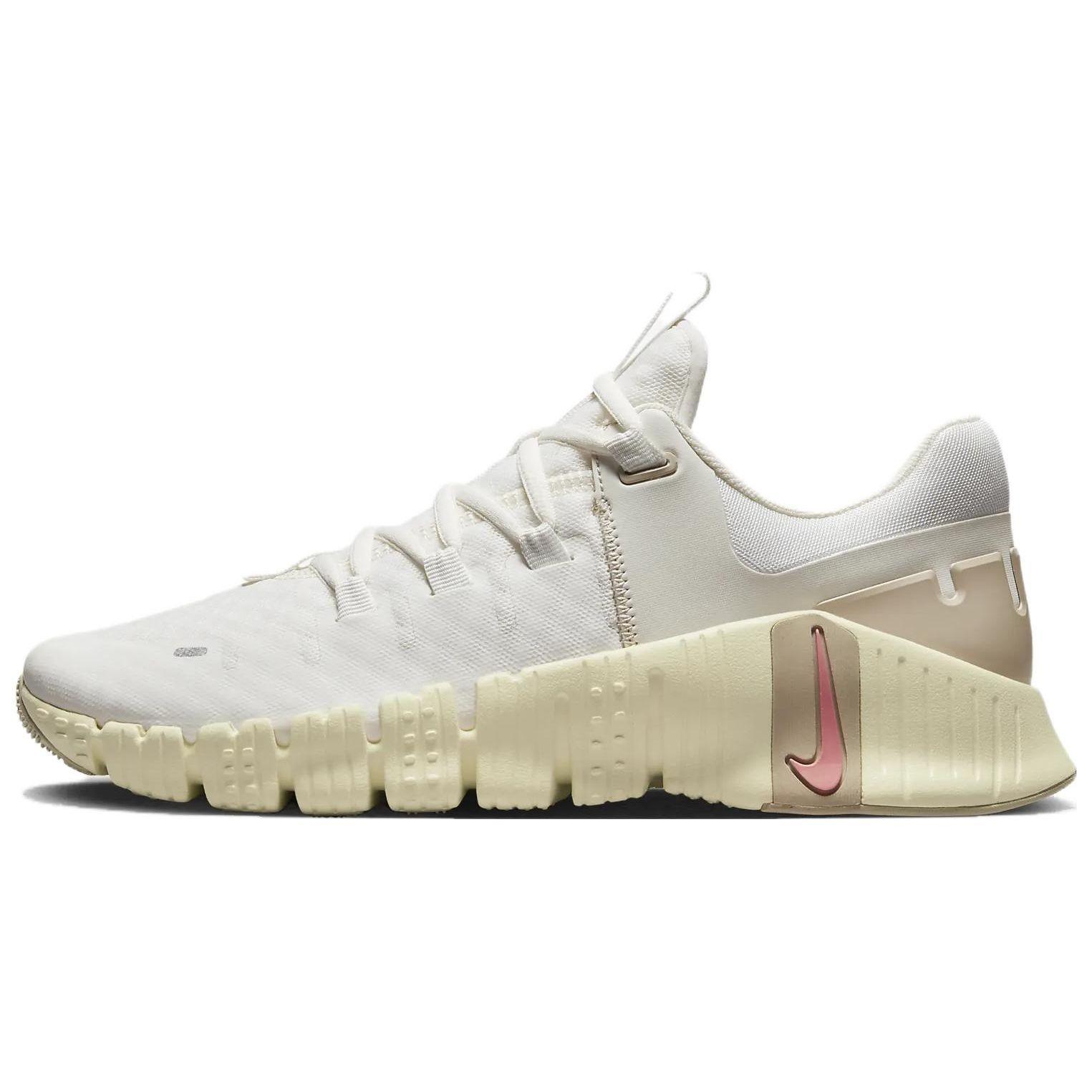Nike Free Metcon 5 Sail Sanddrift Damen Sneaker Weiß Kokosmilch DV3950-100 42
