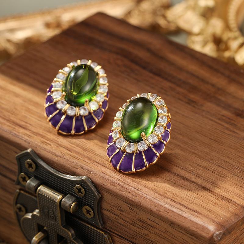 Retro Ohrringe Weiblich Nische Mikro Inlay Zirkon Ohrringe Geeignet Für Elegante Und Modische Damen Luxuriöse Ohrringe brown