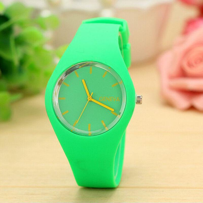 Trendy Unisex Paar Uhren Trendy Kinder Frauen Genf Männer Heißer Verkauf Silikon Analog Koreanische Sport Uhr Gelee Uhren Hohe Qualität Student Unisex grün