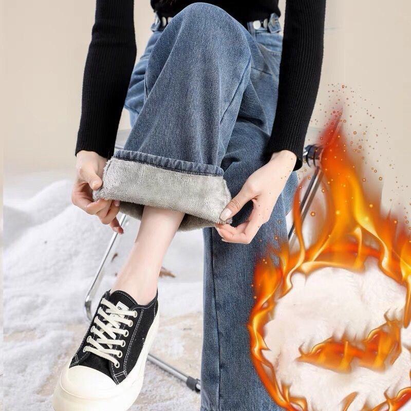 Verdickte, Fleece-gefütterte Damenjeans im Winterstil, die vielseitige, locker sitzende Schlaghose mit geradem Bein schlank macht M blau