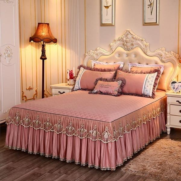 Bettwäsche-Sets Textil Prinzessin Spitze gesteppte Bettdecke Tagesdecke Polyester-Baumwolle Luxus-Bettdecke Röcke Tagesdecke Polyester-Baumwolle Skirt sheet 200x220cm tief pfirsichfarbe