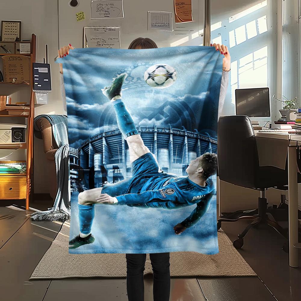 1 Stück CR7 Print Flanelldecke, Hohe Qualität, Bequem für alle Jahreszeiten, Heimdekoration, Wärme und Komfort, Perfekt für Weihnachtsgeschenke 80cm x 120cm