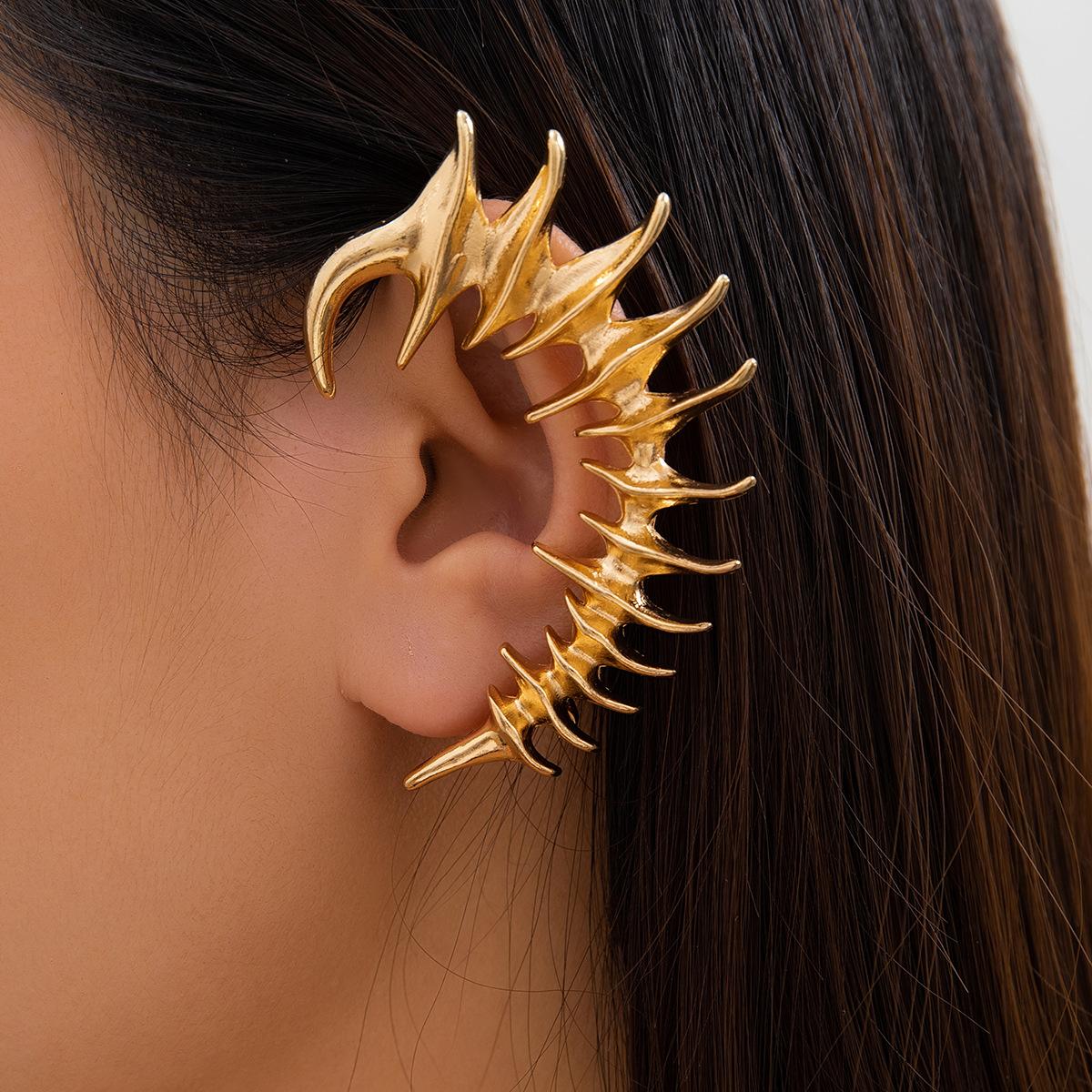 DIEZI One Piece Gothic Punk Ohrringe Herren Mode Vintage Mädchen Clip-Ohrringe für Damen Ohne Piercing Ohrklemme Neuer Schmuck brown