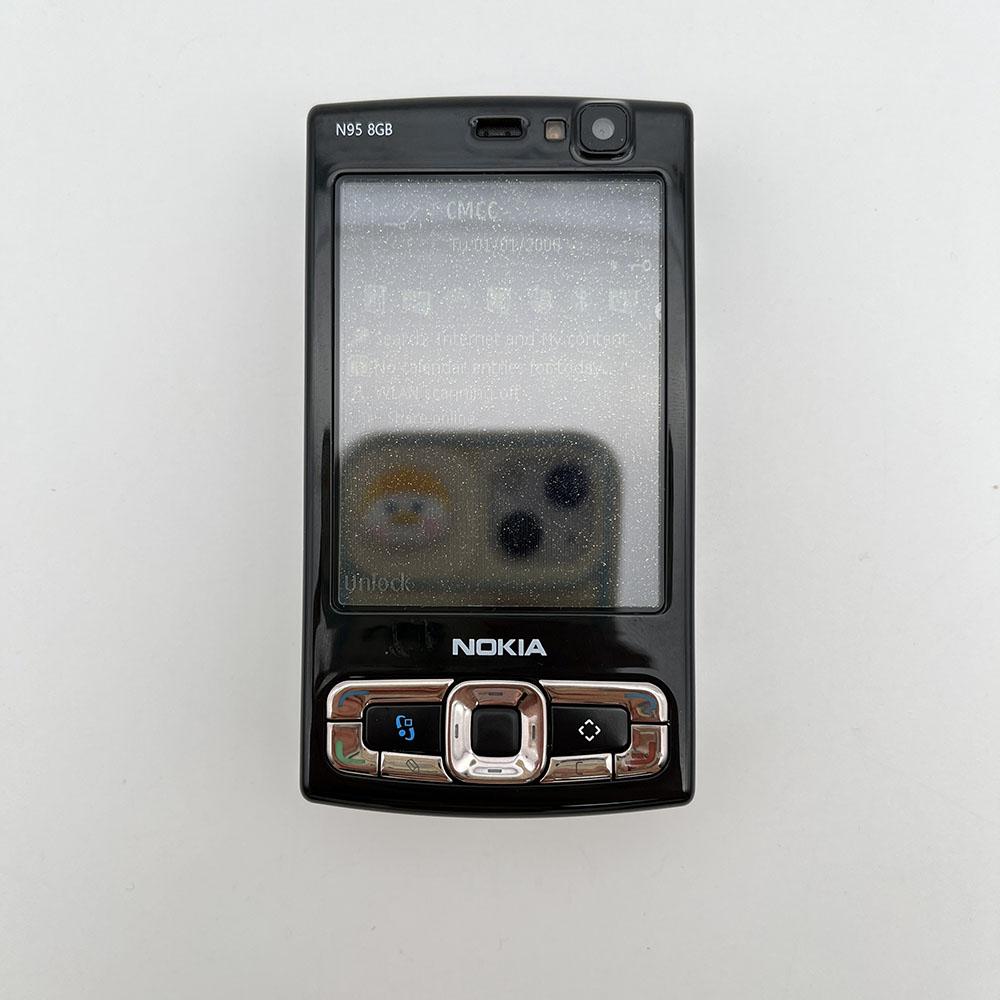 Generalüberholtes Nokia Original Nokia N95 8GB Mobiltelefon 1 Battery 1 Charger schwarz