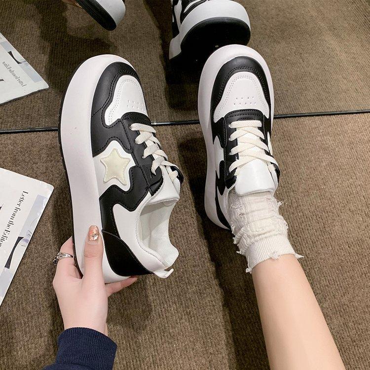 Neue Schwarz-Weiß XINGX Damen Schuhe Milch Fufu Big Head Plateau Board Schuhe Damen Ins Style Mode Weiße Schuhe 40