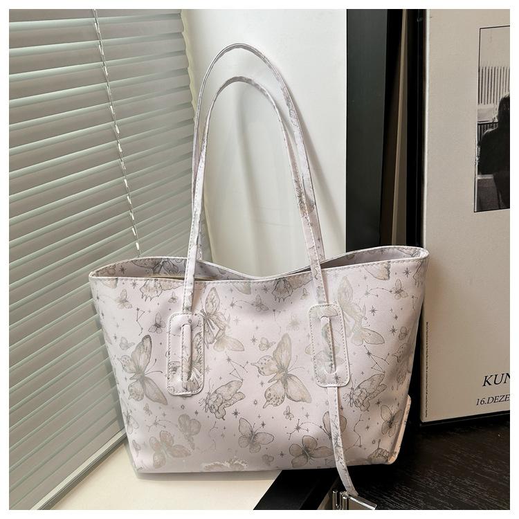Large Capacity Butterfly Tote Bag for Women's Spring New Fashionable Shoulder Bag Fashionable Simple Commuter Cross Bag white
