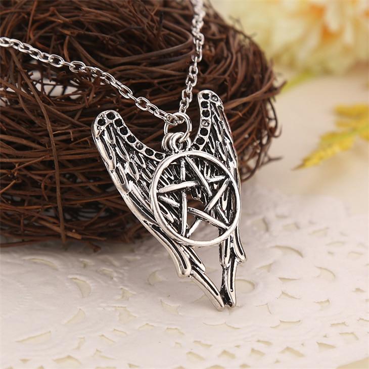 Übernatürliche Halskette Pentagramm Pentagramm Castiel Engelsflügel Vintage Antik Silber Farbe Anhänger Amulett Schmuck Männer
