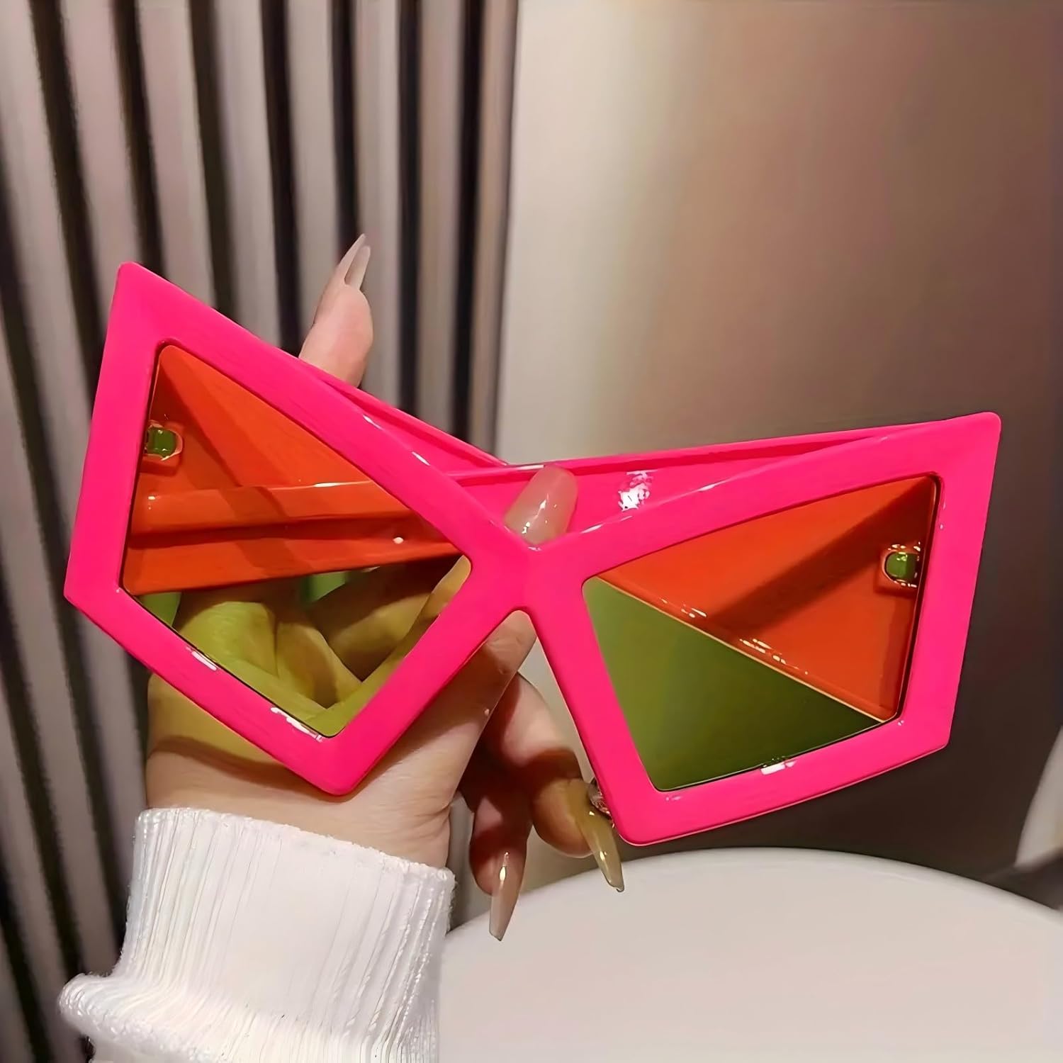 Lustige Brillen Übergroße Sonnenbrillen Neuheit Party Sonnenbrillen Accessoires für Erwachsene Frauen Max Gesichtsbreite 5,9 Zoll rosa