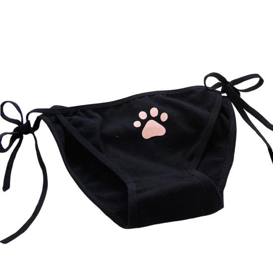 Stilvolle Damenhöschen mit niedlicher Klaue im Inneren. Tragen Sie schöne Lolita-Cartoon-Höschen-Unterhosen für das Schlafzimmer schwarz