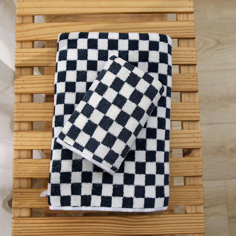 Schachbrett-Karo-Badetuch für Damen, Erwachsenen-Gesichtswaschtuch, Korallen-Samt, Wasserabsorbierend, Winddicht, Verdicktes Badetuch 70*140cm