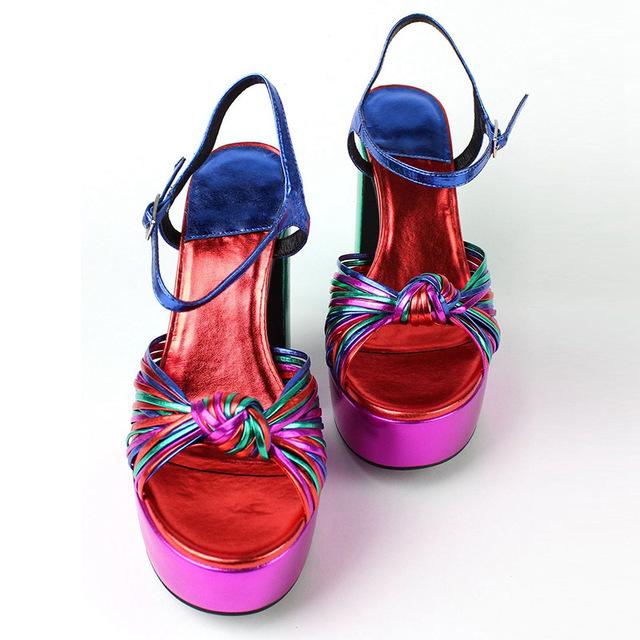 Marke Multicolor Woven Catwalk Sandalen Fisch Mund High Heels Plattform Frauen Schuhe Große Größe 43 Dicke Heels Bankett Schuhe 35 bunt
