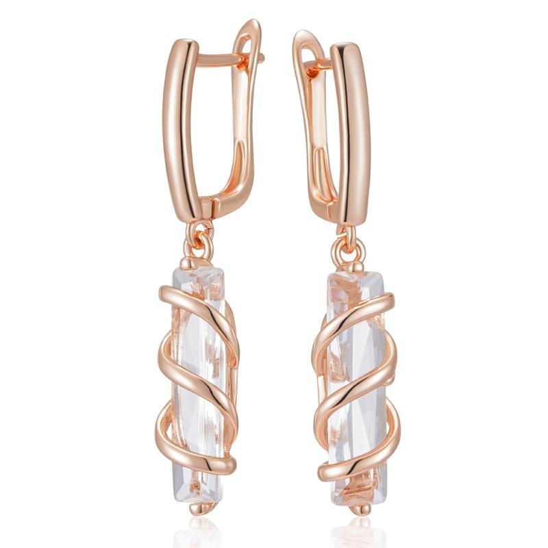 Hohle goldene Spirale Frauen Anhänger Ohrringe Quadrat Zirkon Ohrringe Persönlichkeit Partei Schmuck Mode Ohrringe weiß