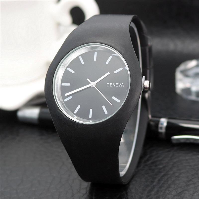 Silikon Uhr Mode Jelly Candy Genf Herrenuhr Damenuhr Quarz Ultra-dünne Uhr schwarz
