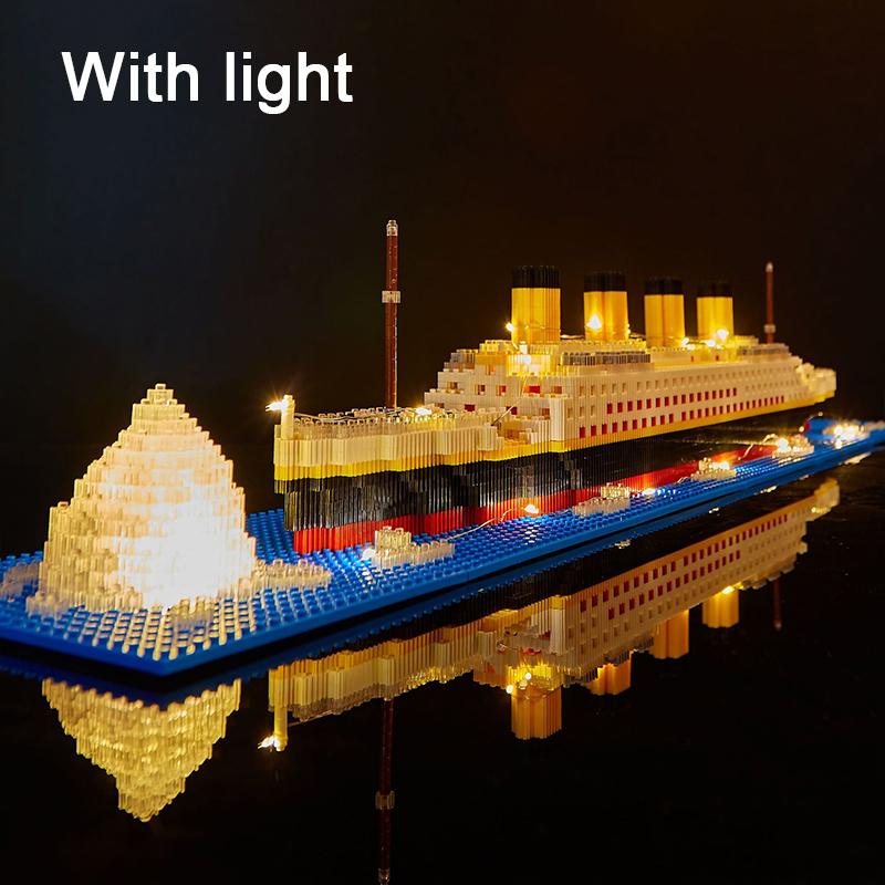 Titanic Schiff 's Spielzeug Geburtstag Geschenk Montage Baustein mit Lampe Spielzeug Bau Spielzeug