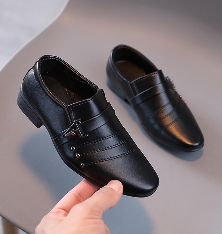 Mode Kinder Lederschuhe für Jungen Kleinkind Kinder Party Hochzeit Formale Leistung Schuhe Schule Allgleiches Schwarz Weiß Loafer Schuhe 35 schwarz