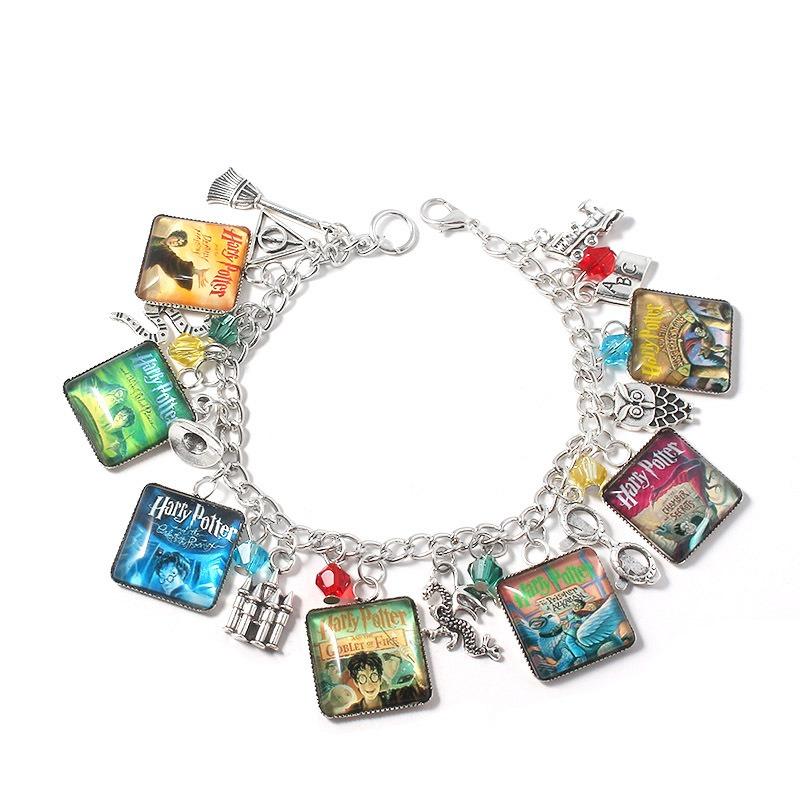 Magische Akademie Hufflepuff Armband Gryffindor Armband Slytherin Armband Ravenclaw Armband Harry Potter Charakter DIY Perlenarmband gray
