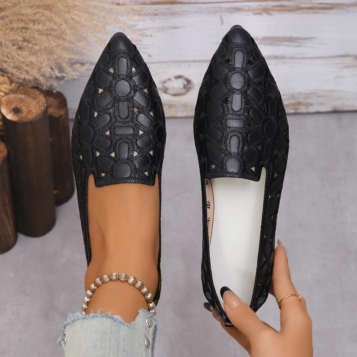 Neue Ballerinas für Damen Einfarbig Lederschuhe Flacher Absatz Schwarze Ballerinas Damen Flacher Ausschnitt Weiche Sohle Arbeitsschuhe Spitze Zehenpartie 36-43 40 schwarz