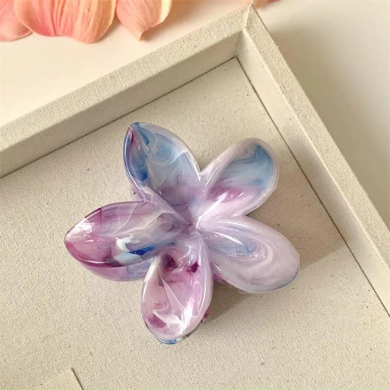 Korea Blume Form Haar Klaue Clips Süße Mädchen Gradienten Krabben Haar Krallen Pferdeschwanz Haarnadel Haarspange Kopfbedeckung Ei Blume Große Haarnadeln Haar Zubehör 1pc violett