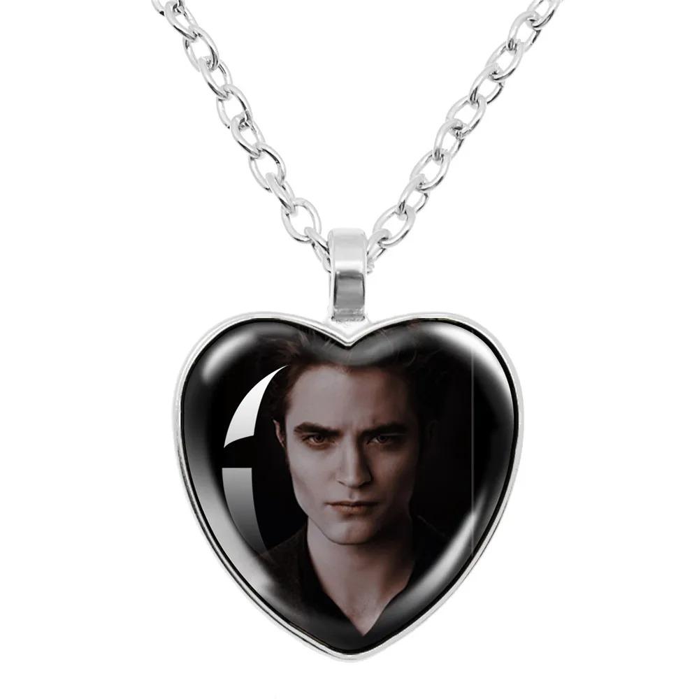 Twilight Film Halskette Vampir Bella Edward Jacob Renesmee Charakter Glas Herz Anhänger Halskette Herren Damen Schmuck Geschenk
