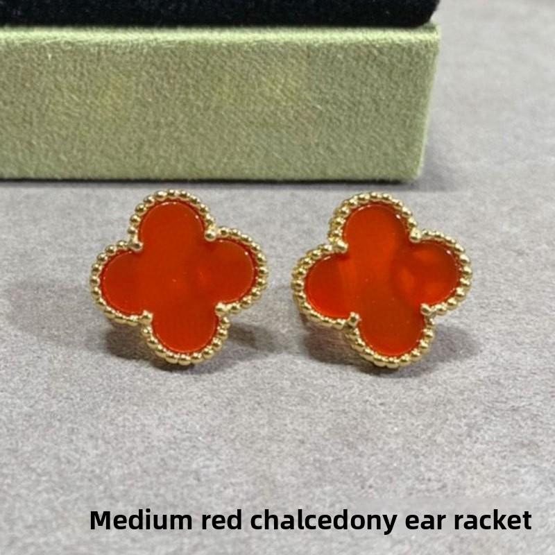 Hochwertige Ohrringe aus Roségold, Karneol und vierblättrigem Kleeblatt für Damen, Ohrringe mit edlem Senior-Sinn, Ohrschmuck aus exquisitem weißen Perlmutt