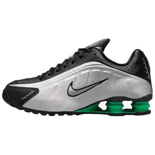 Nike Shox R4 Metallic SIlber Grün Shock HQ1988-006 EU 40 silber