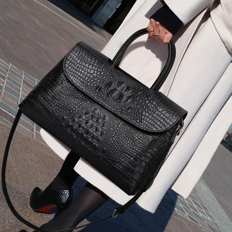 Erste Schicht Rindsleder Krokodil Muster Damen Tasche Neue Stil Hand-gehalten One-shoulder Crossbody Damen Tasche Schwarz Klassische Damen Tasche black