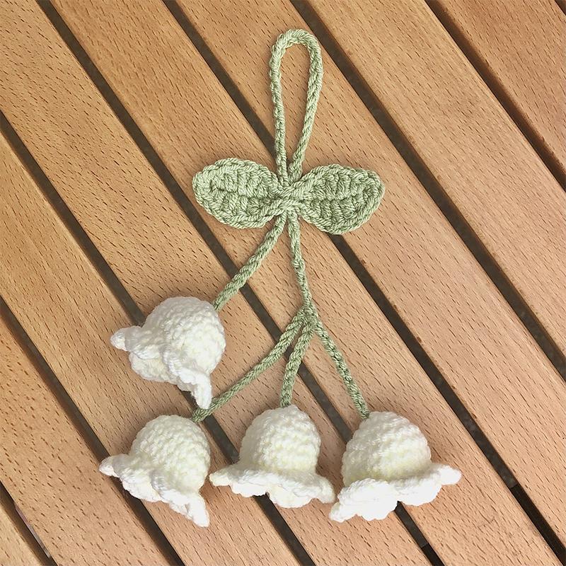 Handgemachter gehäkelter Orchideen-Schlüsselanhänger für Frauen und Mädchen, romantischer Blumenanhänger, Handtaschen-Ornament, Autozubehör, Geschenke