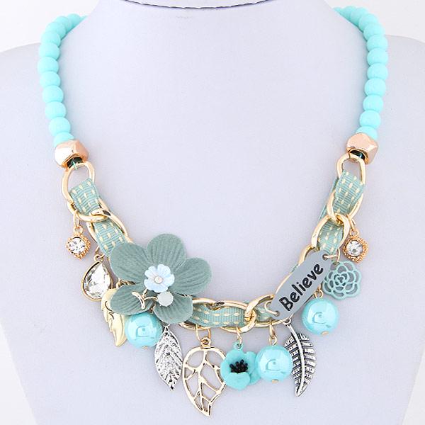 Blumen-Statement-Halsketten, Harzperlen, Bonbonfarben, Halsband-Halsketten, Modeschmuck für Frauen blau