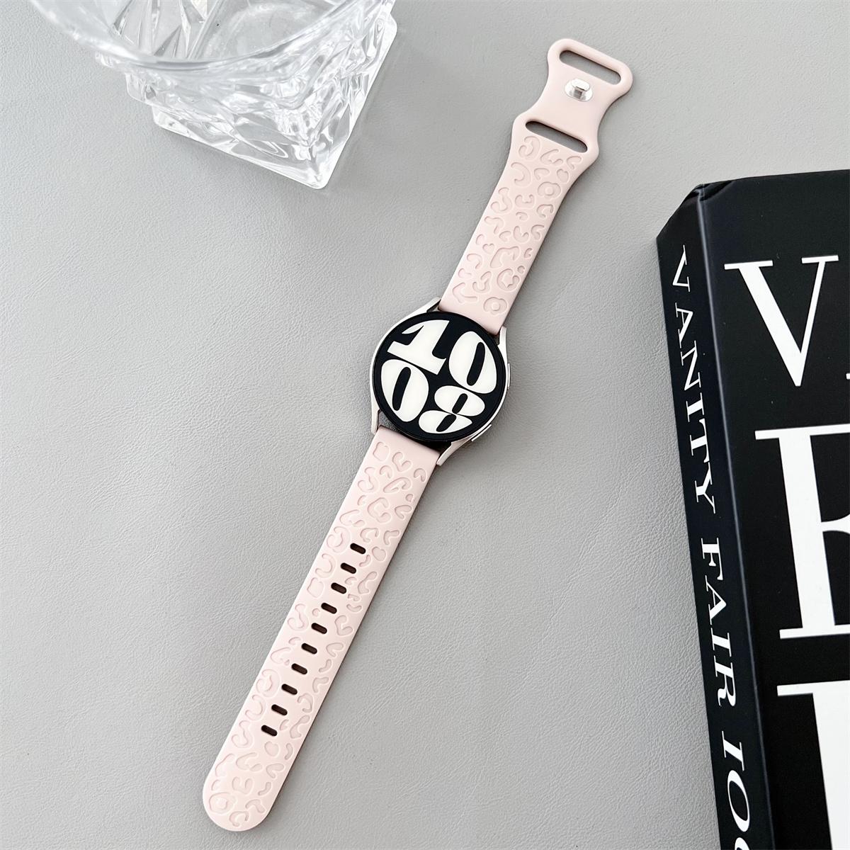 20 mm 22 mm Armband mit Leoparden-Gravur für Samsung Galaxy Watch 6 5 4 40 mm 44 mm Gear S3 Silikonarmband mit niedlichem Muster 6Classic 43 mm 47 mm Active 2 20mm rosa