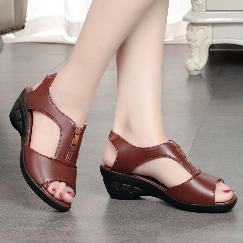 Schwarze Fischmaul-Sandalen mit geneigtem Absatz, römische Schuhe für Damen, hochhackige Sandalen, weiche, bequeme Arbeitsschuhe für den Sommer 35 hellbraune