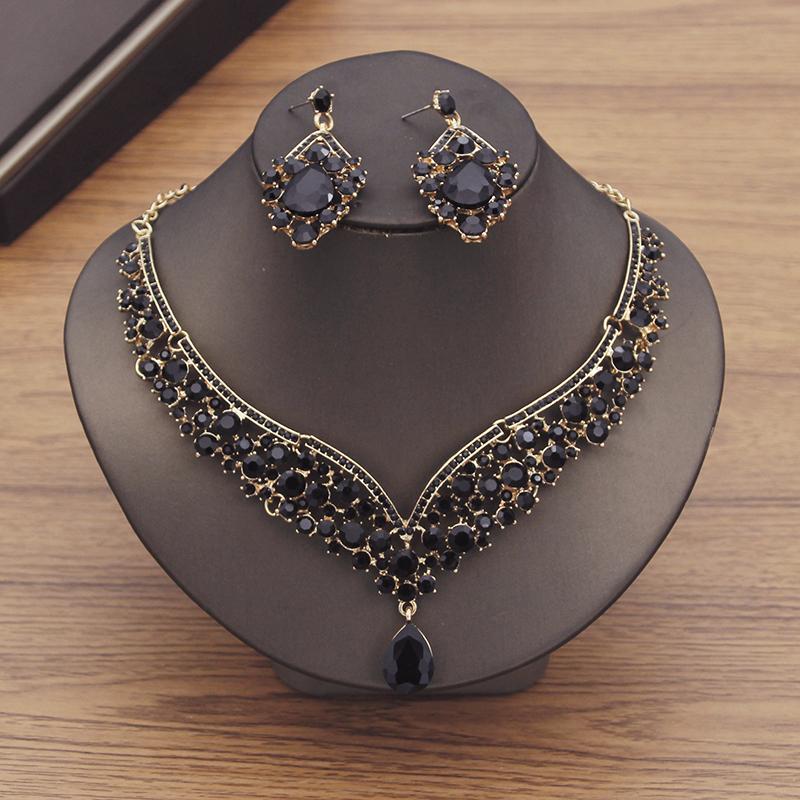 Wunderschöne lila Kristall Brautkleid Halsband Halskette Sets für Frauen Braut Schmuck Sets Ohrringe Dubai Schmuck Sets Mode