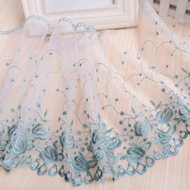 1 m bunte Stickerei Spitze DIY Damen Hochzeitskleid Kleidung Stoff Wiege Heimtextilien Sofabesatz 25 cm breit blau/grau