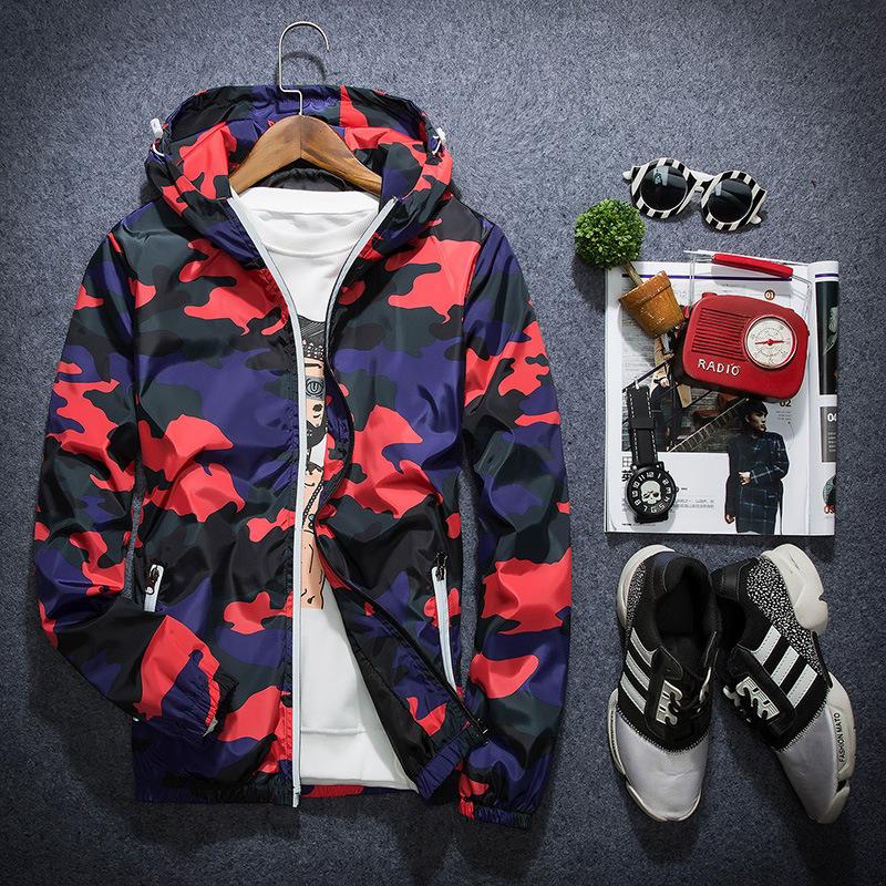 Camo Jacke Herren Jacke Große koreanische Trend reflektierende Camouflage Trenchcoat Herren Frühling und Herbst Baseball 5XL rot