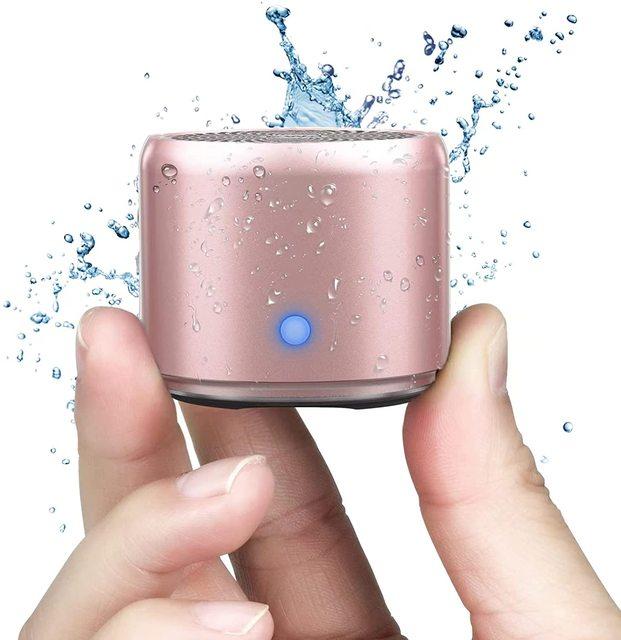 EWA A106 Pro Mini-Bluetooth-Lautsprecher mit individuellem Bassstrahler, IPX7 wasserdicht, super tragbare Lautsprecher, im Reiseetui verpackt rosa