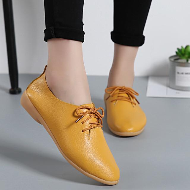 Echtes Leder Sommer Faulenzer Frauen Casual Schuhe Mokassins Weiche Spitz Damen Schuhe Frauen Wohnungen Schuhe Weibliche 41 gelb