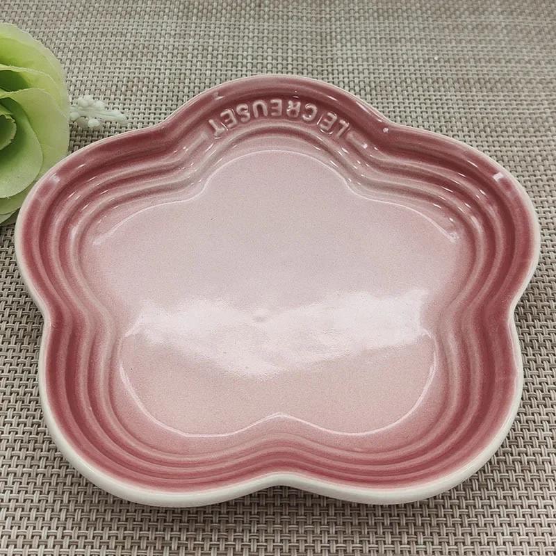 5,5 Zoll Pflaumenblüten-Teller, kleiner Teller, kühle französische Farbe, Kuchen, Dessertteller, Keramikgeschirr, Haustier, allmähliche Spitze, Knochenteller, Geschirr 5.5 inch
