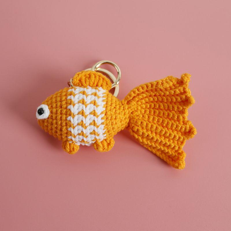 Strick-Goldfisch-Schlüsselanhänger Kreative Clownfisch-Häkel-Schlüsselanhänger Gestrickter Kleiner Fisch-Anhänger Schlüsselanhänger Benutzerdefinierte Schlüssel-Accessoires orange