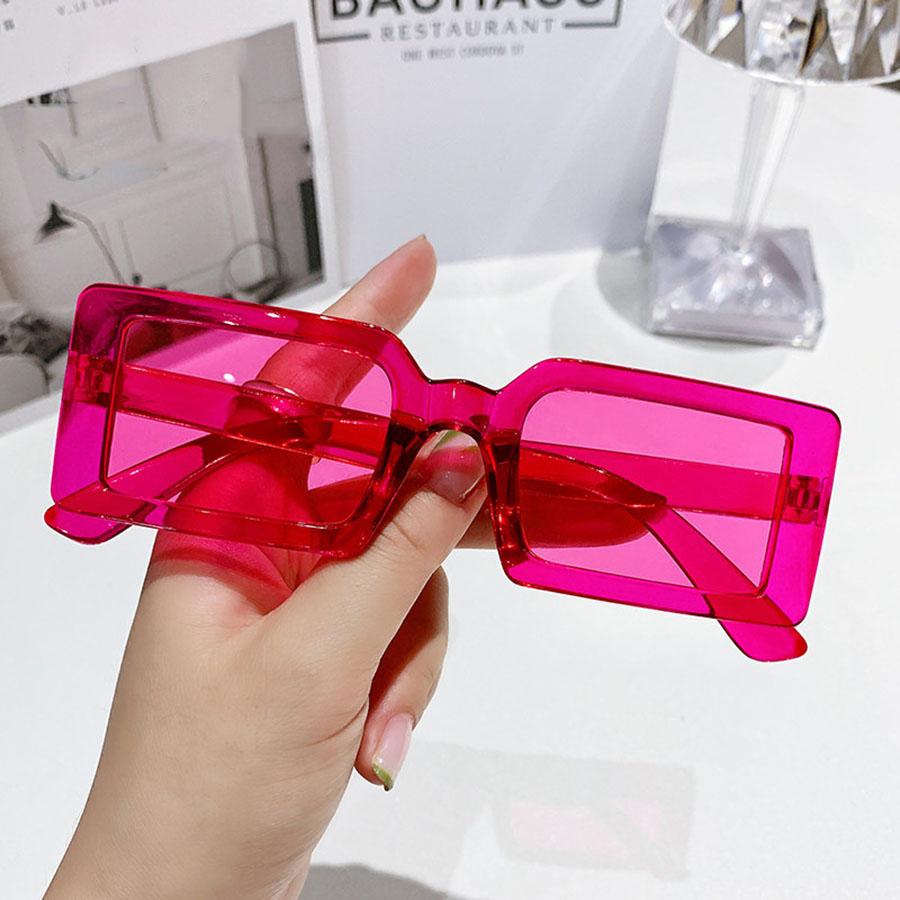 Neue Sonnenbrille mit kleinem Rahmen für Damen, modische Box-Sonnenbrille für Herren, trendige geleefarbene Sonnenbrille, modisches Accessoire, nicht polarisiert rose rot