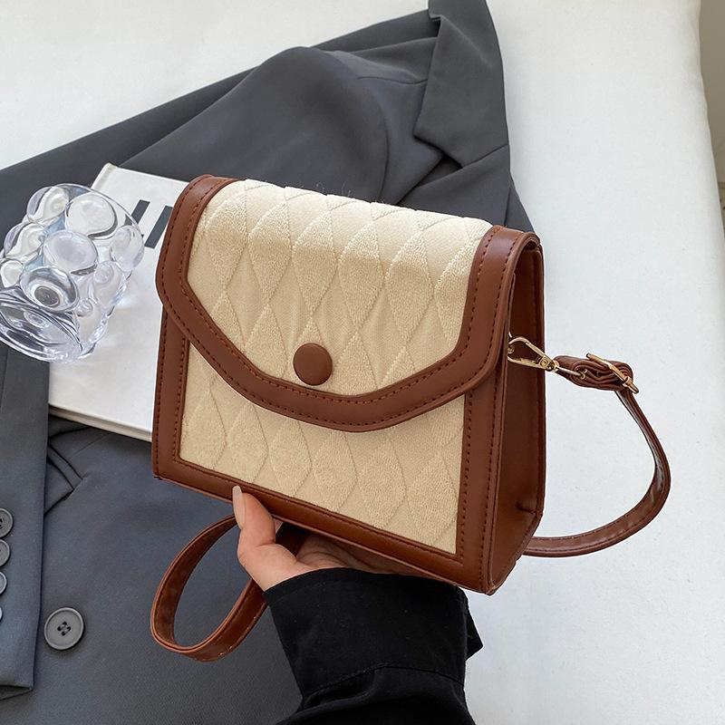 Hochwertige strukturierte Tasche Ins Neue modische und vielseitige kleine quadratische Umhängetasche Französische Nische Damen Handytasche beige