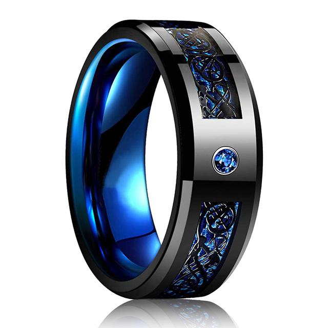 Mode 8mm Männer Rote Nut Abgeschrägte Kante Edelstahl Keltischen Drachen Ring Zirkon Inlay Rot Carbon Fiber Ring Männer hochzeit Band 9 blau