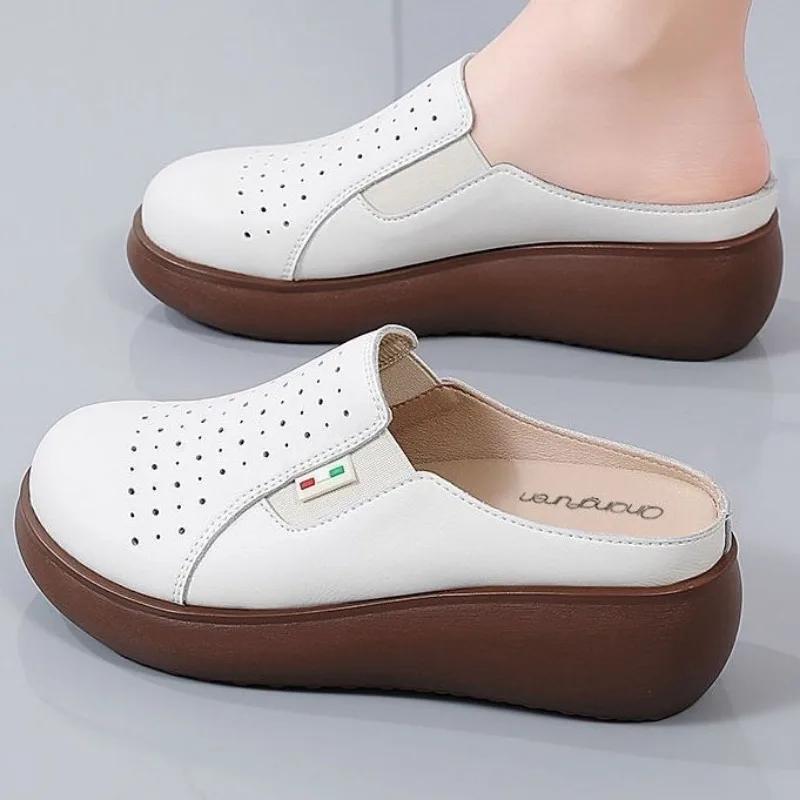 Neue Damen-Sandalen mit atmungsaktiver Zehenkappe und rutschfestem Keilabsatz für Outdoor-Bekleidung, lässige Sport-Strand-Slipper für Damen 35 weiß