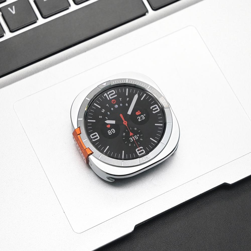 Aluminiumlegierung Gehäuse für Samsung Galaxy Watch Ultra 2025 2024 Displayschutz Hohl-Schutz für Galaxy Ultra 47mm Herren Galaxy Ultra 2024 silber weiße
