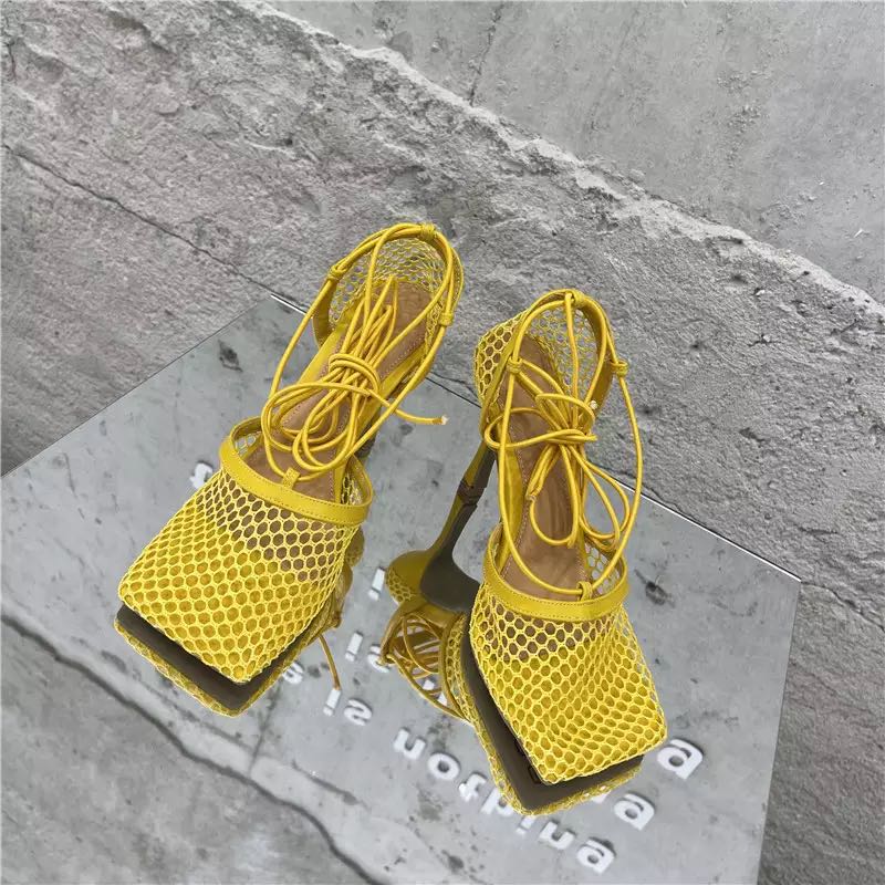 Sexy Mesh Pumps Sandalen Weibliche Square Toe High Heel Lace Up Cross Gebunden Stiletto Hohl Kleid Pumps Schuhe 42 gelb