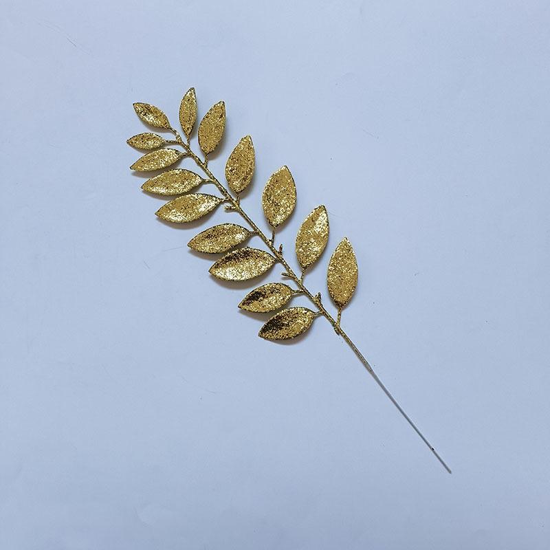 Goldene Künstliche Blattzweige Falsche Pflanzen Goldene Plastikblätter Falsche Rosenblätter Kunstpflanzenbüsche Kunstpflanzen für Innen und Außen Zuhause 1 Pc gold