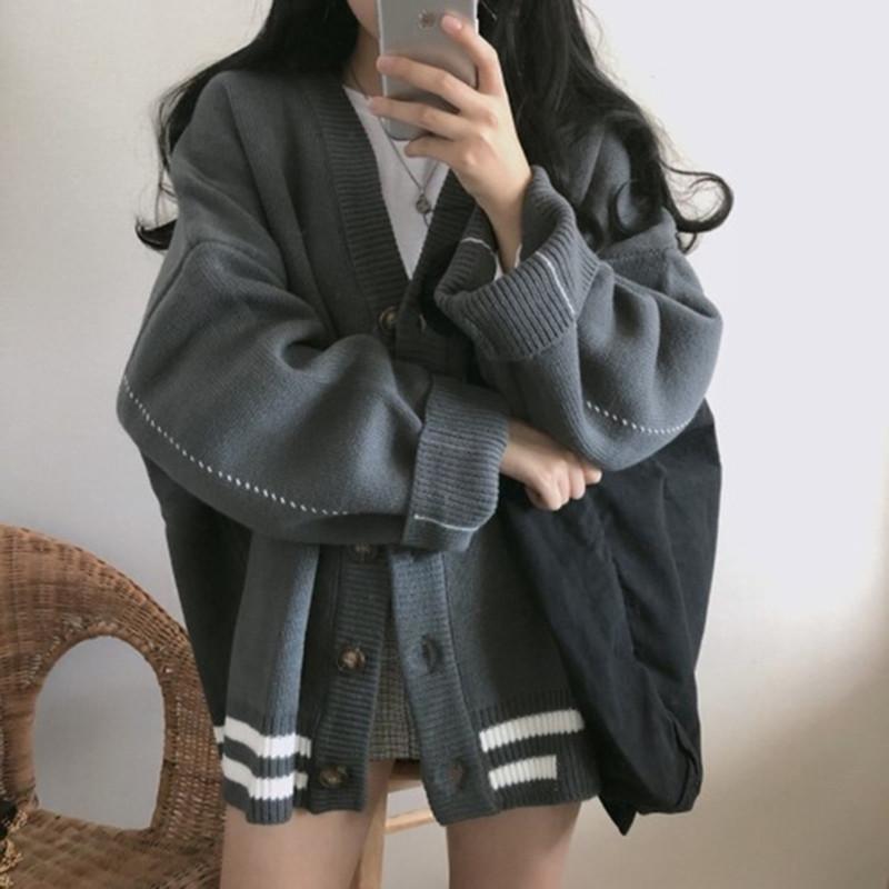 Herbst und Winter Koreanische Version des College-Stil lockerer und vielseitiger V-Ausschnitt Strickjacke, verdickte Jacke im Lazy-Stil kleine Jacke 6054# one size fits all dunkelgraue