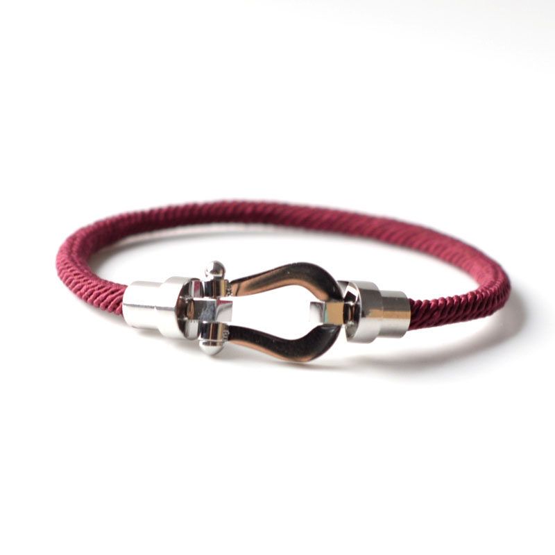 Original Europäischer und Amerikanischer Stil Mechanische Hufeisen Schnalle Handgeflochtenes Armband, Einfaches und Einzigartiges Partnerarmband, Geschenk für Studenten Burgundy Steel Buckle Hand Size 17 gray
